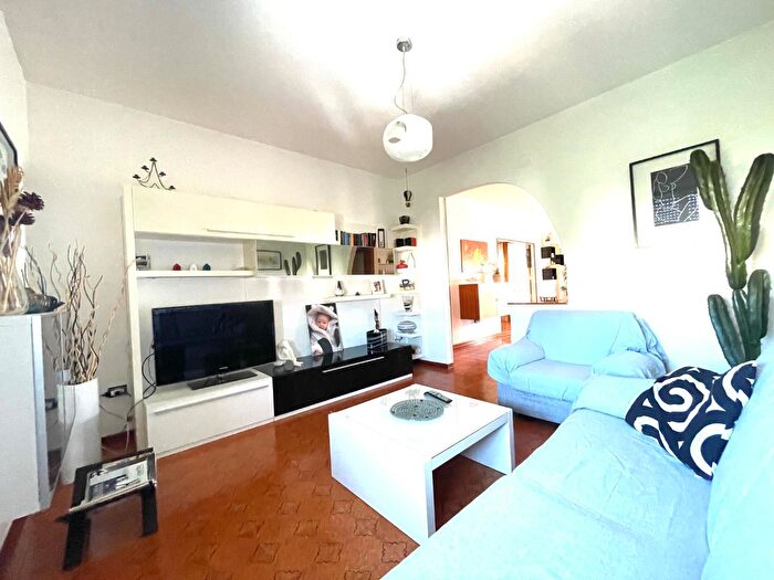 Appartamento con 5 locali in vendita in Empoli