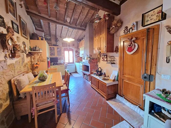 Appartamento trilocale in vendita in Marcialla, Barberino Tavarnelle