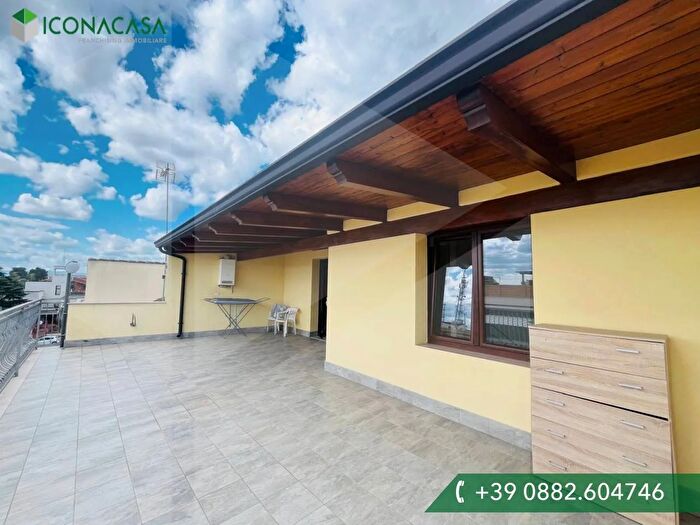 Appartamento quadrilocale in vendita in Via Troia, San Severo