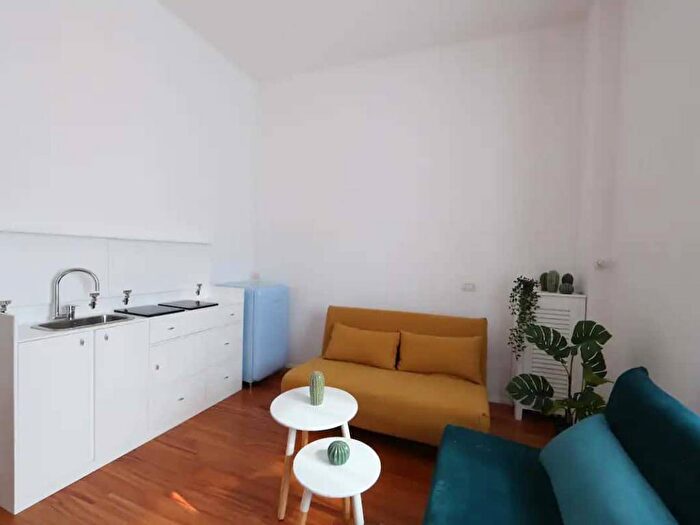 Appartamento bilocale in affitto in Piazza Antonio Gramsci, Paolo Sarpi, Milano