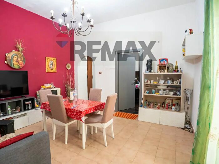 Appartamento trilocale in vendita in Via Domenico Tempio, Catania