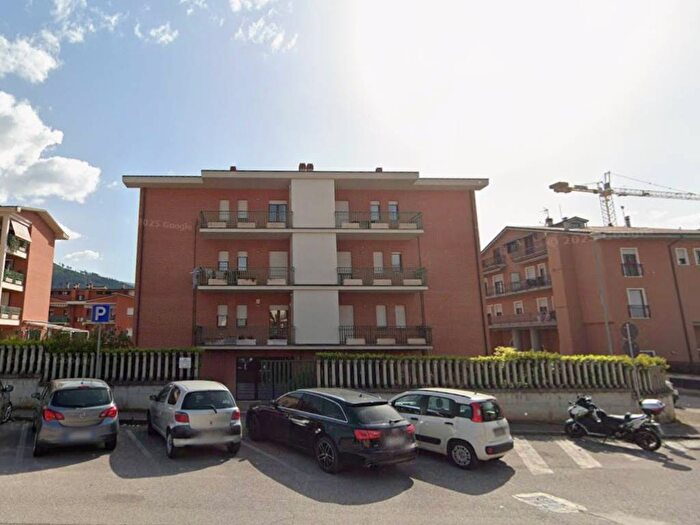 Appartamento trilocale in affitto in Via dei Piccolomini, Pile, LAquila