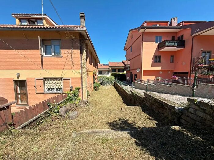Casa quadrilocale in vendita in Via G Oberdan, Rocca Priora
