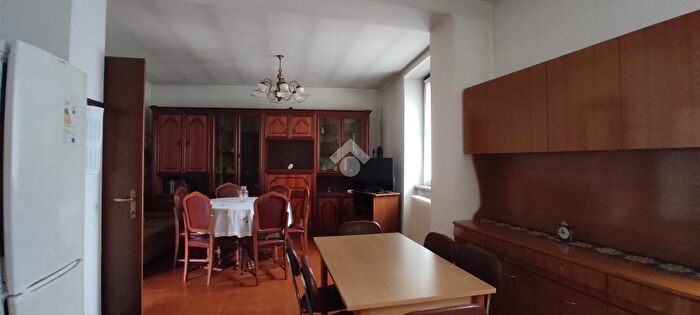 Casa bilocale in vendita in Piazza SantAmbrogio, Lonate Pozzolo