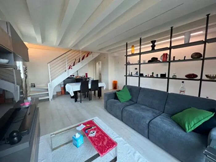 Appartamento con 5 locali in vendita in Venezia