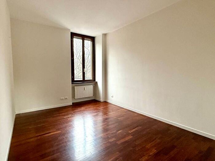 Appartamento trilocale in affitto in Via Cadore, Cadore, Milano