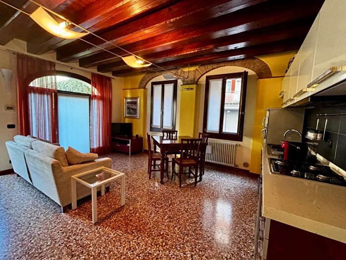 Appartamento bilocale in affitto in Via San Girolamo, Este