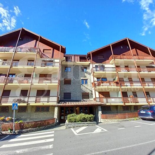 Appartamento trilocale in affitto in Via Einaudi, Bardonecchia