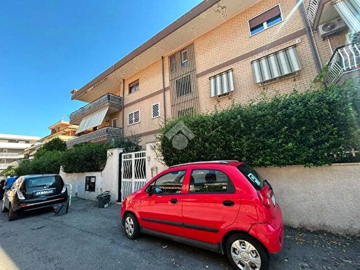 Appartamento quadrilocale in vendita in Via Aldo Moro, Marino