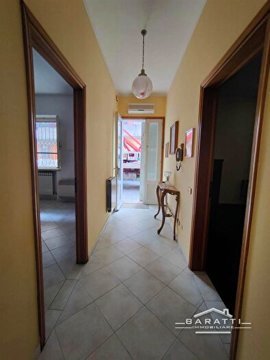 Casa con 7 locali in vendita in Reggiolo