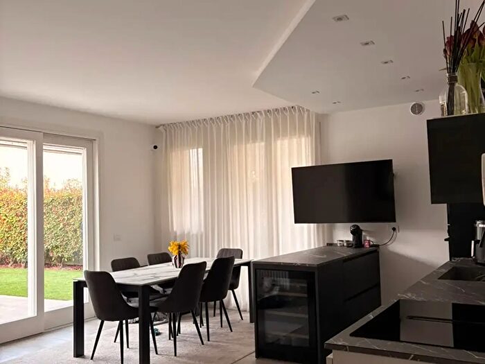 Appartamento quadrilocale in vendita in Via Piave, Castelfranco Veneto