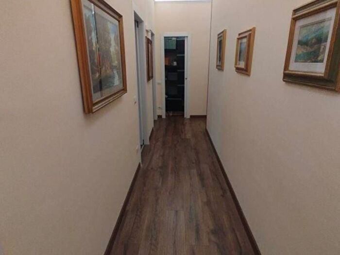 Appartamento quadrilocale in affitto in Viale Giovanni Milton, Libertà Savonarola, Firenze