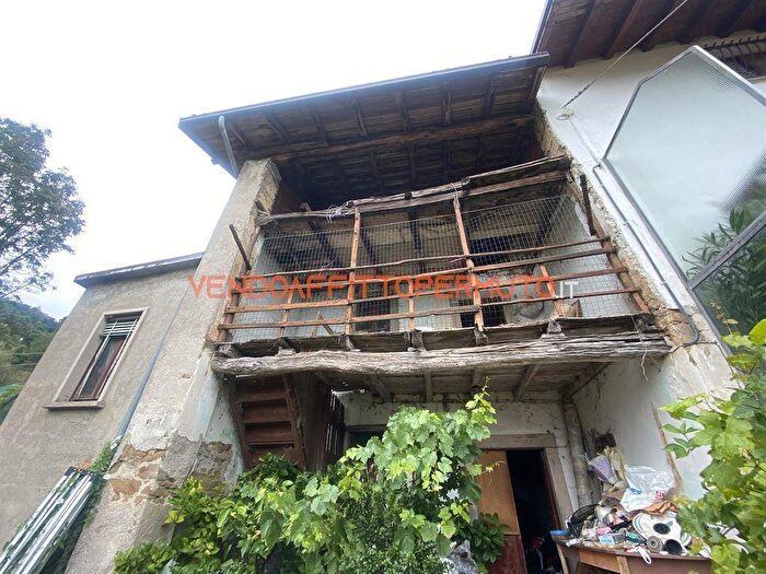 Casa bilocale in vendita in Via Gafforelli, Foresto Sparso