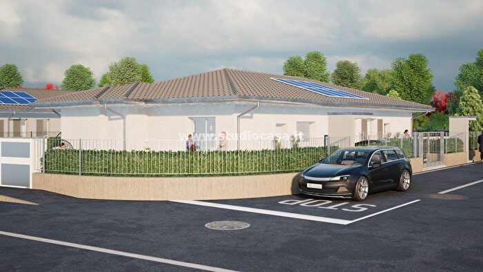 Casa quadrilocale in vendita in Via Pigafetta, Treviglio