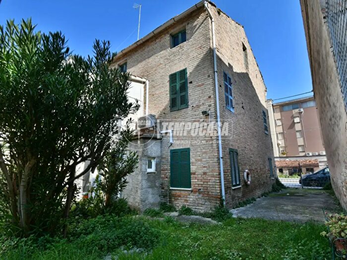 Casa quadrilocale in vendita in Porto SantElpidio