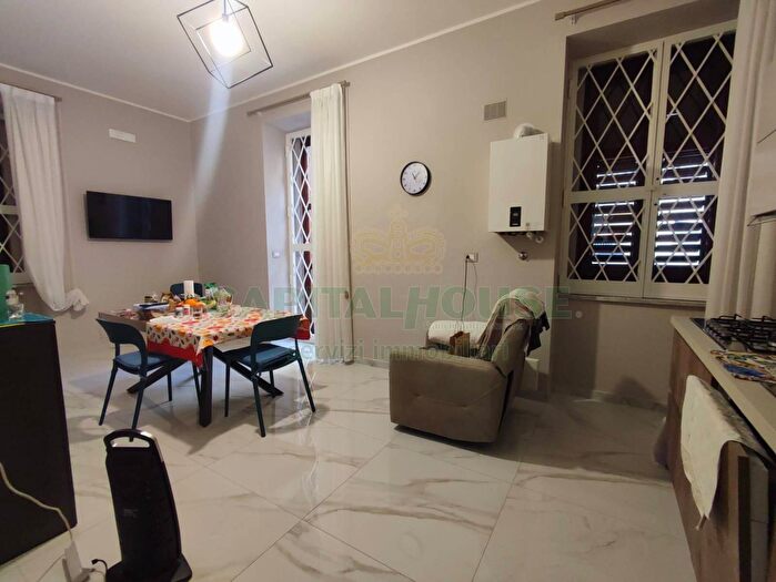 Appartamento trilocale in vendita in Via Circumvallazione, Avellino