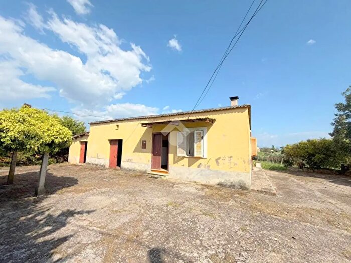 Casa trilocale in vendita in Via Paganico, Velletri