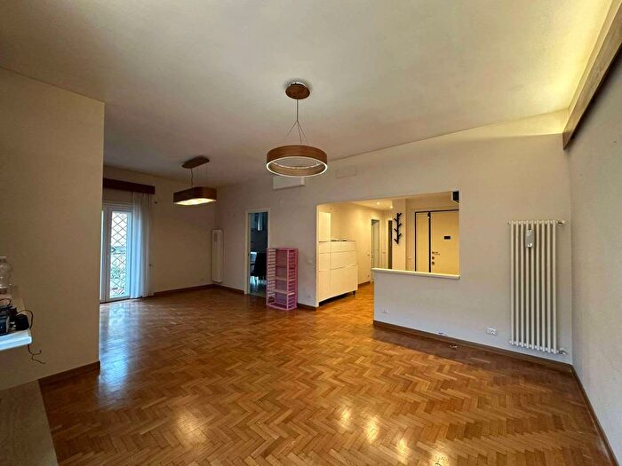 Appartamento quadrilocale in affitto in via anagnina, Morena, Roma