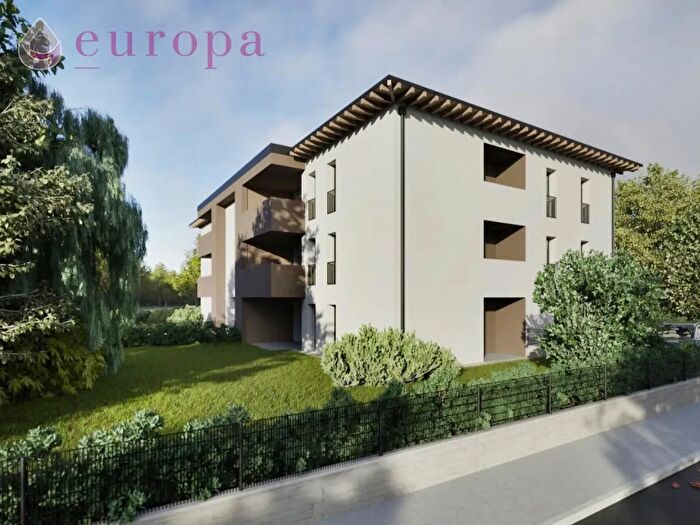 Appartamento quadrilocale in vendita in Via Verdi, Fiume Veneto