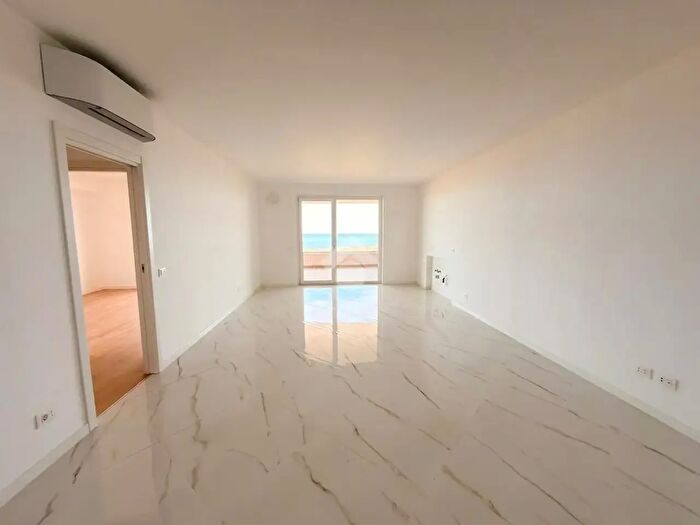 Appartamento quadrilocale in vendita in Via Corsica, Termoli