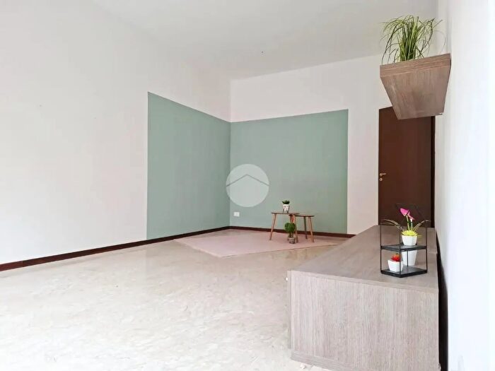 Appartamento bilocale in vendita in Via Giuseppe Garibaldi, Voghera