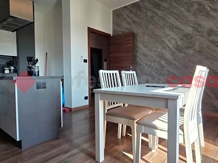 Appartamento quadrilocale in vendita in Via Lino Dagotto, Campiglione Fenile