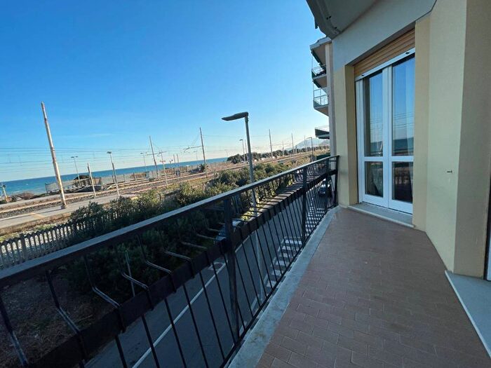 Appartamento in affitto in Via delle Olivette, Centro, Loano