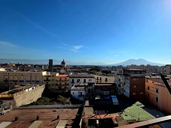Appartamento trilocale in affitto in Via San Giovanni Bosco, Centro, Casoria