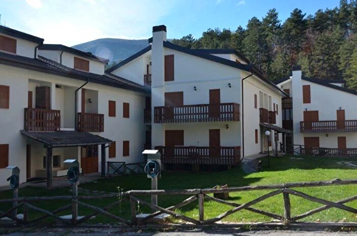 Appartamento bilocale in vendita in Via Arano, Ovindoli