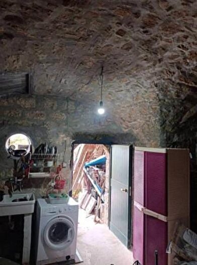 Casa in vendita in Via Biferno, Castropignano