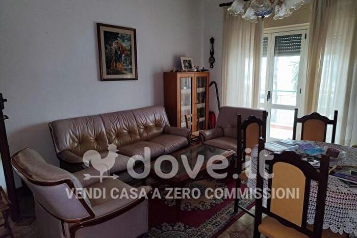 Appartamento con 5 locali in vendita in Via Vecchia San Sperato, Reggio Calabria