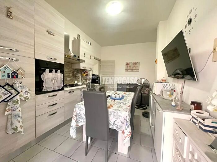 Appartamento trilocale in vendita in Corso Pietrobuoni, Sant'Agata Bolognese