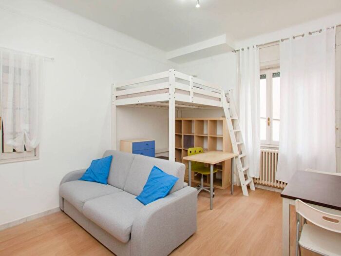 Appartamento monolocale in affitto in Via Salasco, Bocconi, Milano