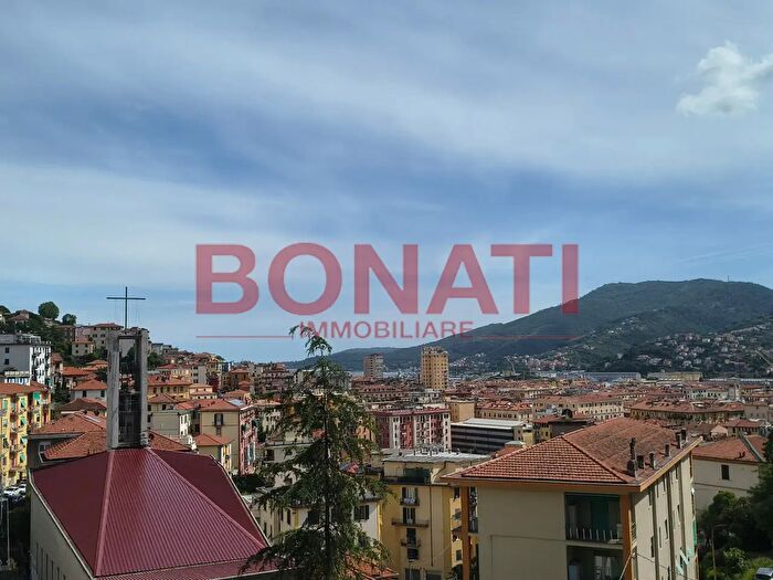 Appartamento trilocale in vendita in La Spezia
