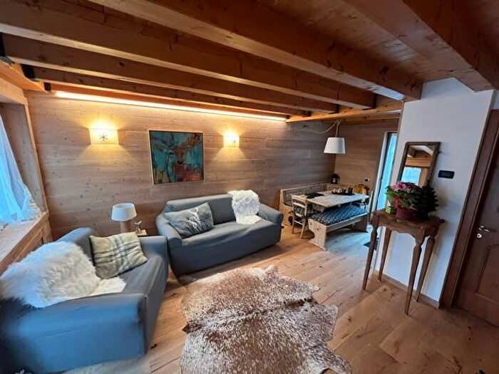 Appartamento quadrilocale in affitto in Via Verona, Centro, Gallio