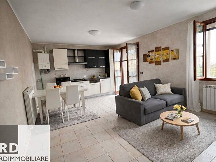 Appartamento trilocale in affitto in Via Borsellino, San Giorgio Bigarello