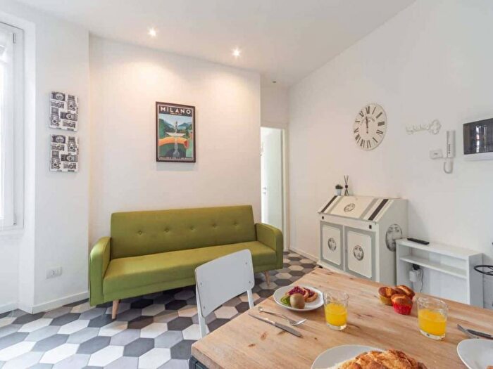 Appartamento monolocale in affitto in Viale Monte Nero, Montenero, Milano