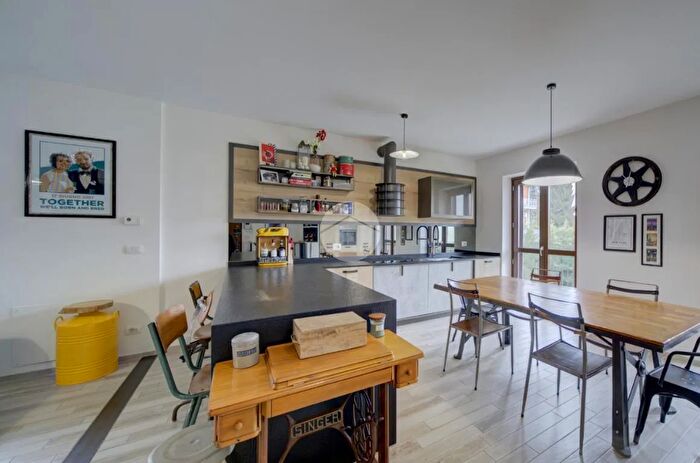 Case in Vendita e in Affitto - 3