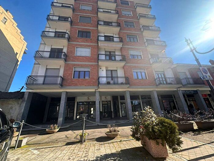 Appartamento monolocale in affitto in Piazza Guglielmo Marconi, Centro, Vinovo