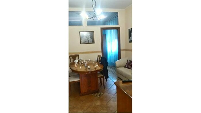 Appartamento trilocale in vendita in Via Carico, Acireale