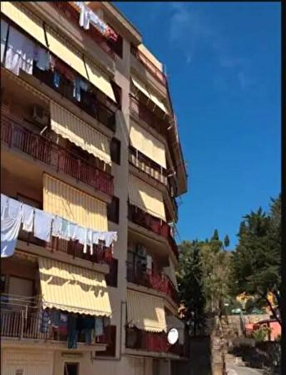 Appartamento trilocale in vendita in Via Giuseppe Pitrè, Caltanissetta