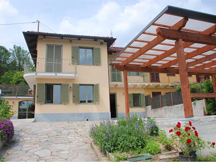 Casa con 6 locali in affitto in strsda val pattonera, Precollina Colle della Maddalena, Torino