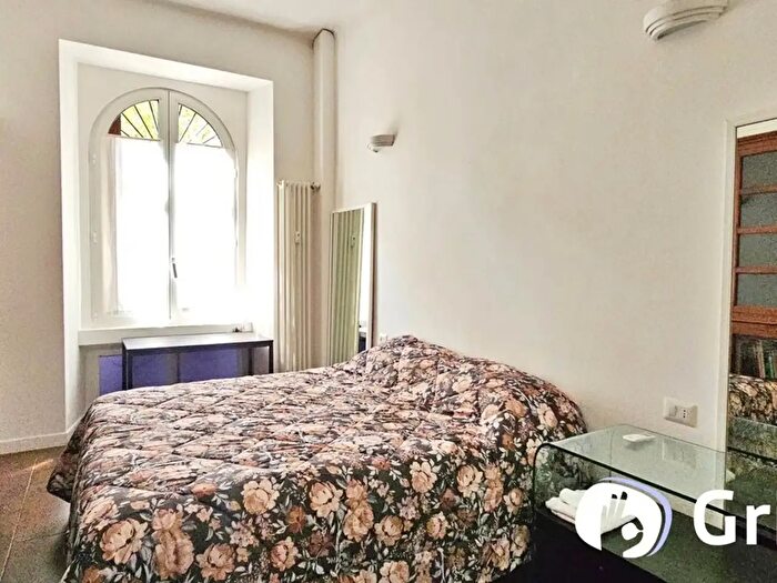 Appartamento trilocale in affitto in Viale Giovanni da Cermenate, Milano