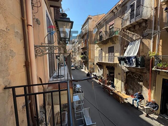 Appartamento monolocale in affitto in Palermo