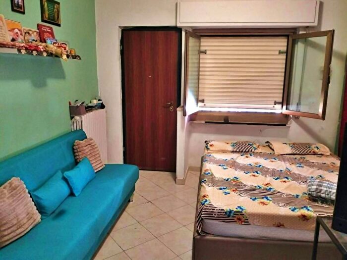 Appartamento trilocale in affitto in Via Monte Rosa, Centro, Rozzano