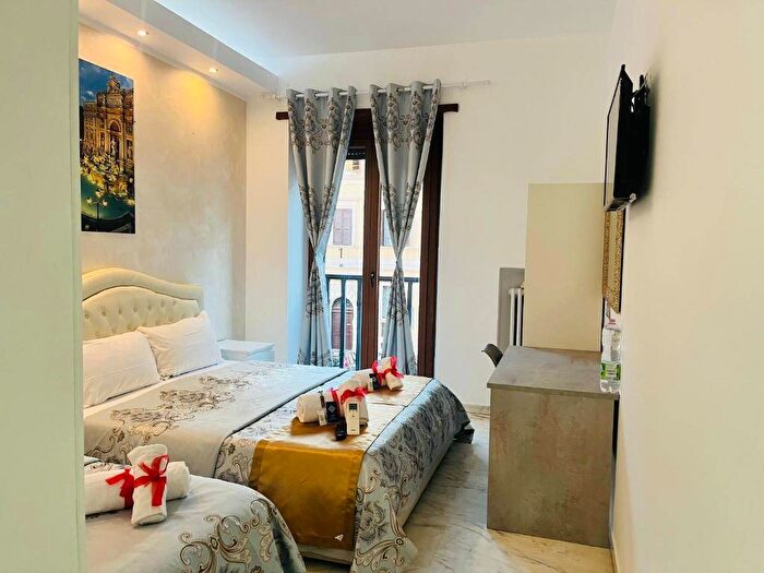 Appartamento con 6 locali in affitto in Via Urbano Rattazzi, Esquilino, Roma