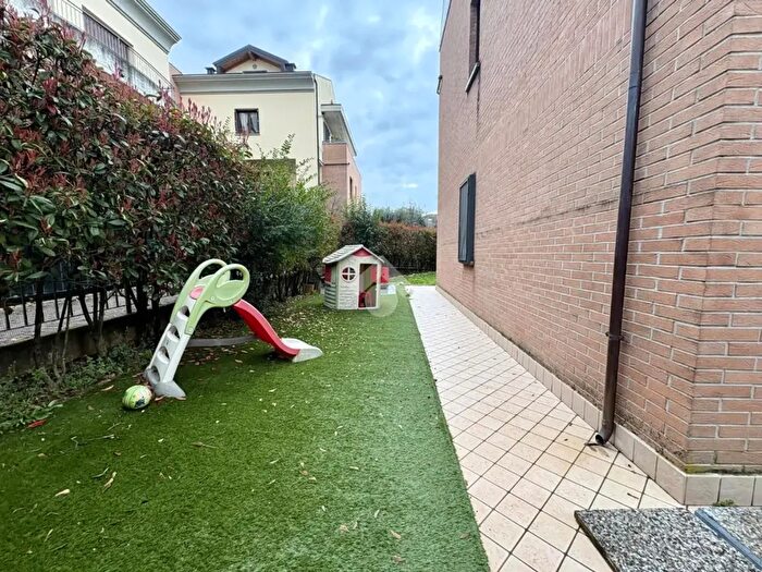 Appartamento quadrilocale in vendita in Via G Ferraris, Albano SantAlessandro