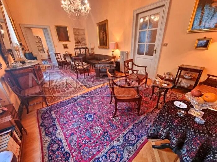 Appartamento con 6 locali in vendita in Corso Carlo E nello Rosselli, Torino