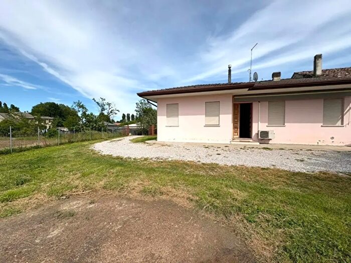 Casa quadrilocale in vendita in Via Paradisi, Vigonza