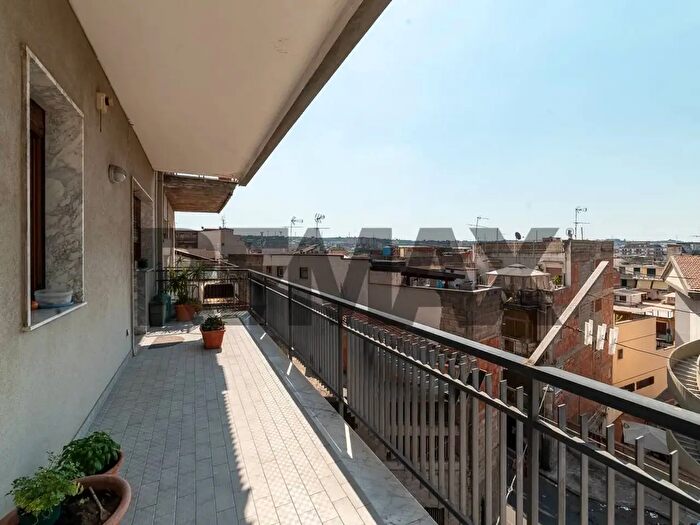 Appartamento con 6 locali in vendita in Via Giovanni Boccaccio, Paterno'